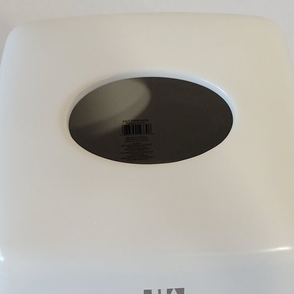 JLA Pet Friends - Cat and Dogs Tissue Box Holder - Picture 5 of 10